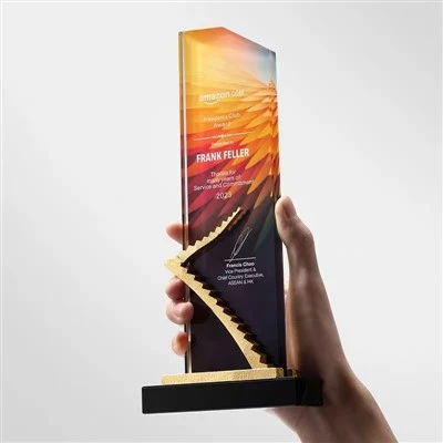 Vertical Crystal Trophy